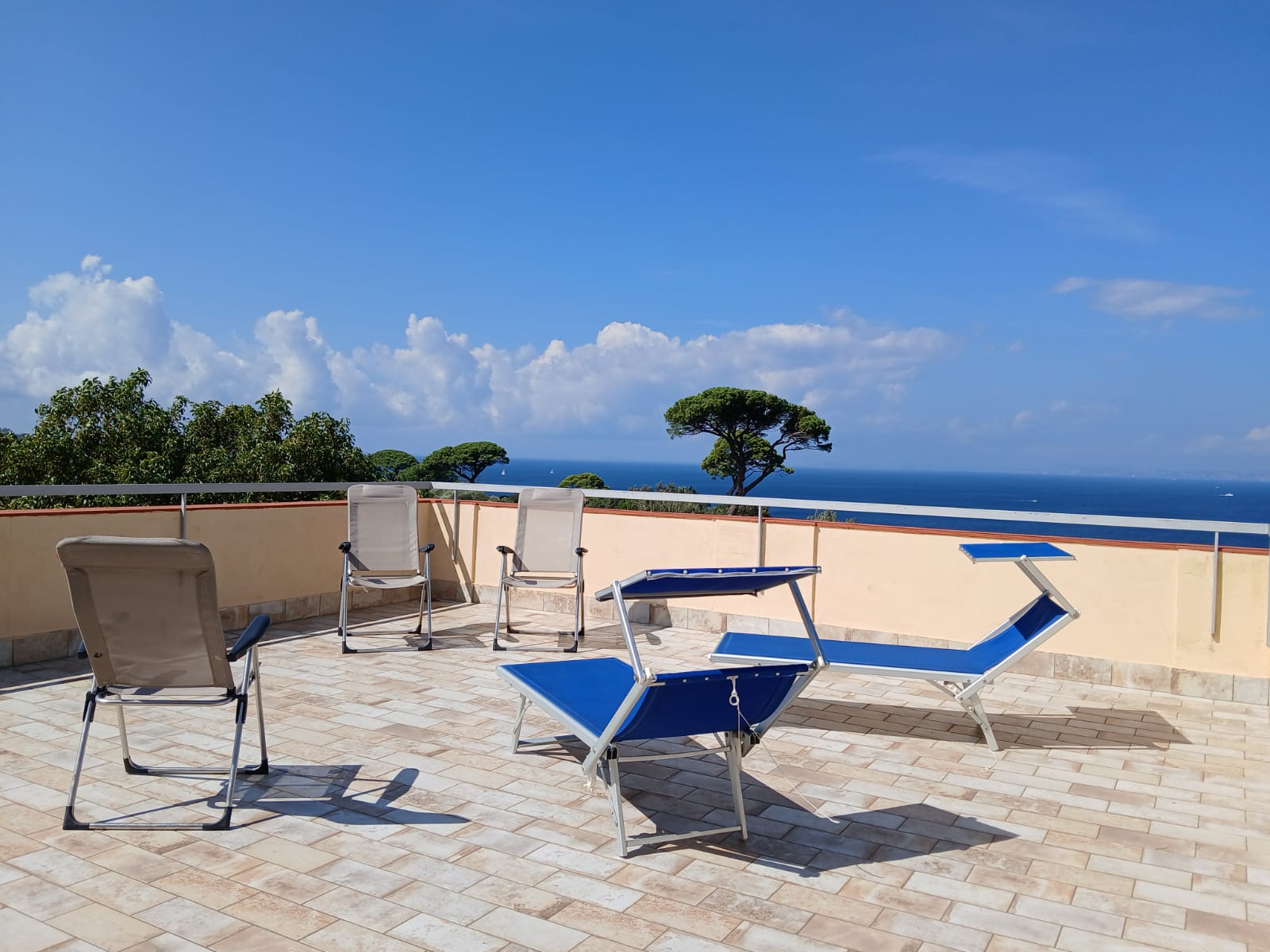 Giardino, villa preziosa, il pizzo, golfo di napoli, vesuvio, vacanze, appartemento