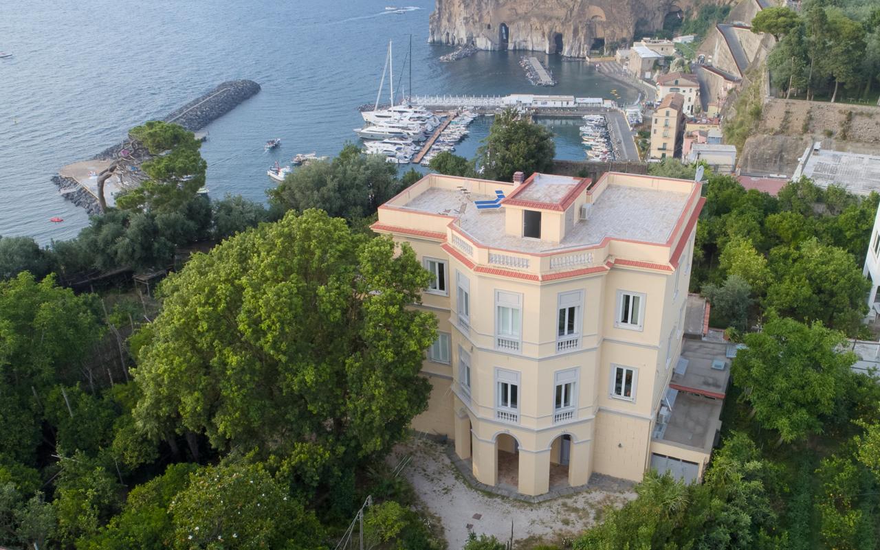 Giardino, villa preziosa, il pizzo, golfo di napoli, vesuvio, vacanze, appartemento